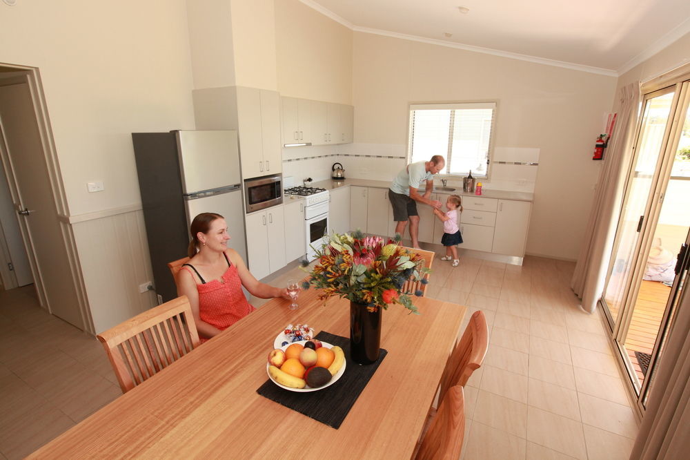 Clyde View Holiday Park Batemans Bay Exterior foto